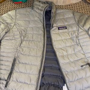 patagonia women’s puffer